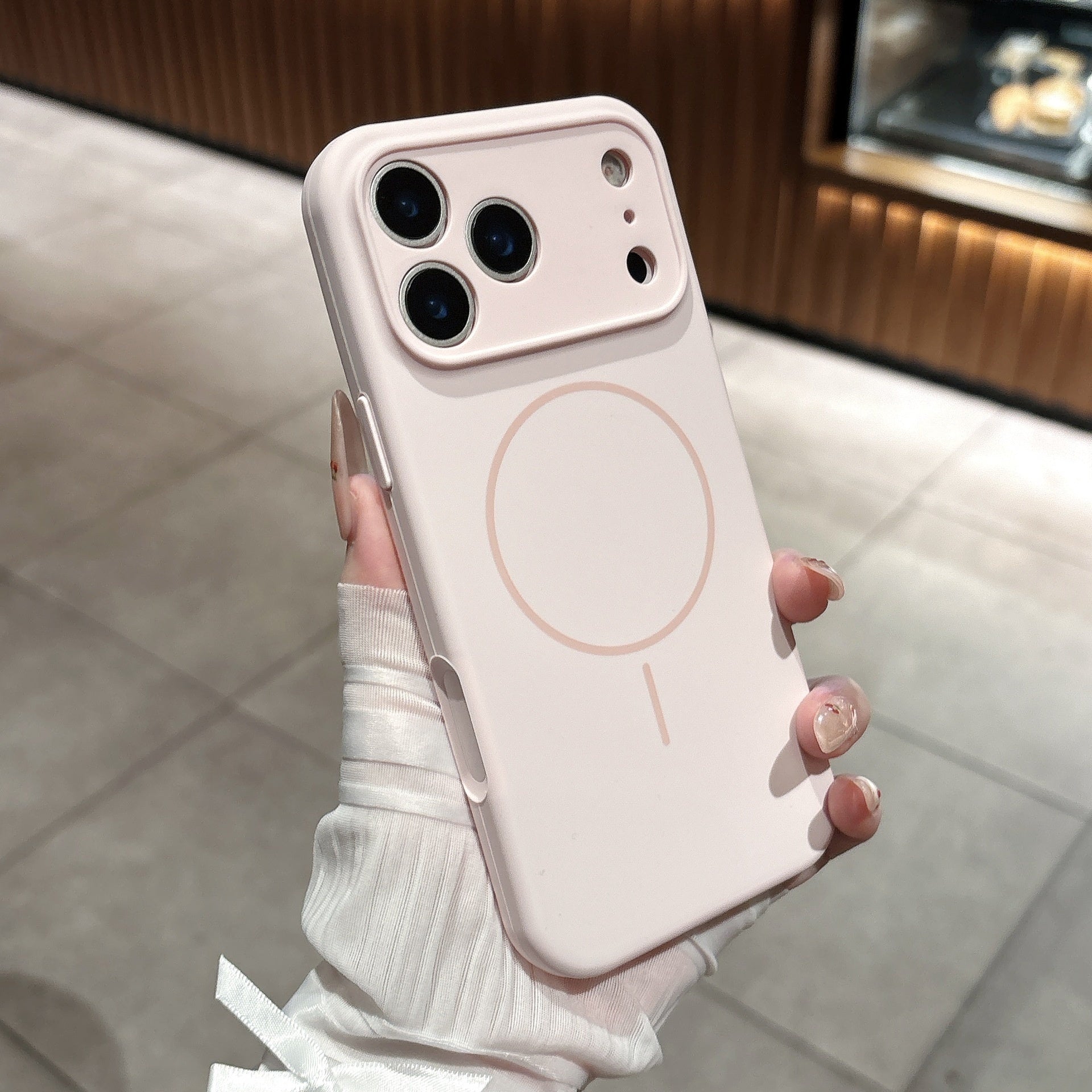 Applicable To 17 Fine Circle Magnetic Phone Case Liquid Silicone